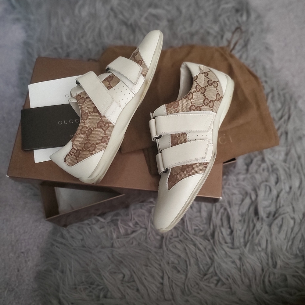 Gucci shoes